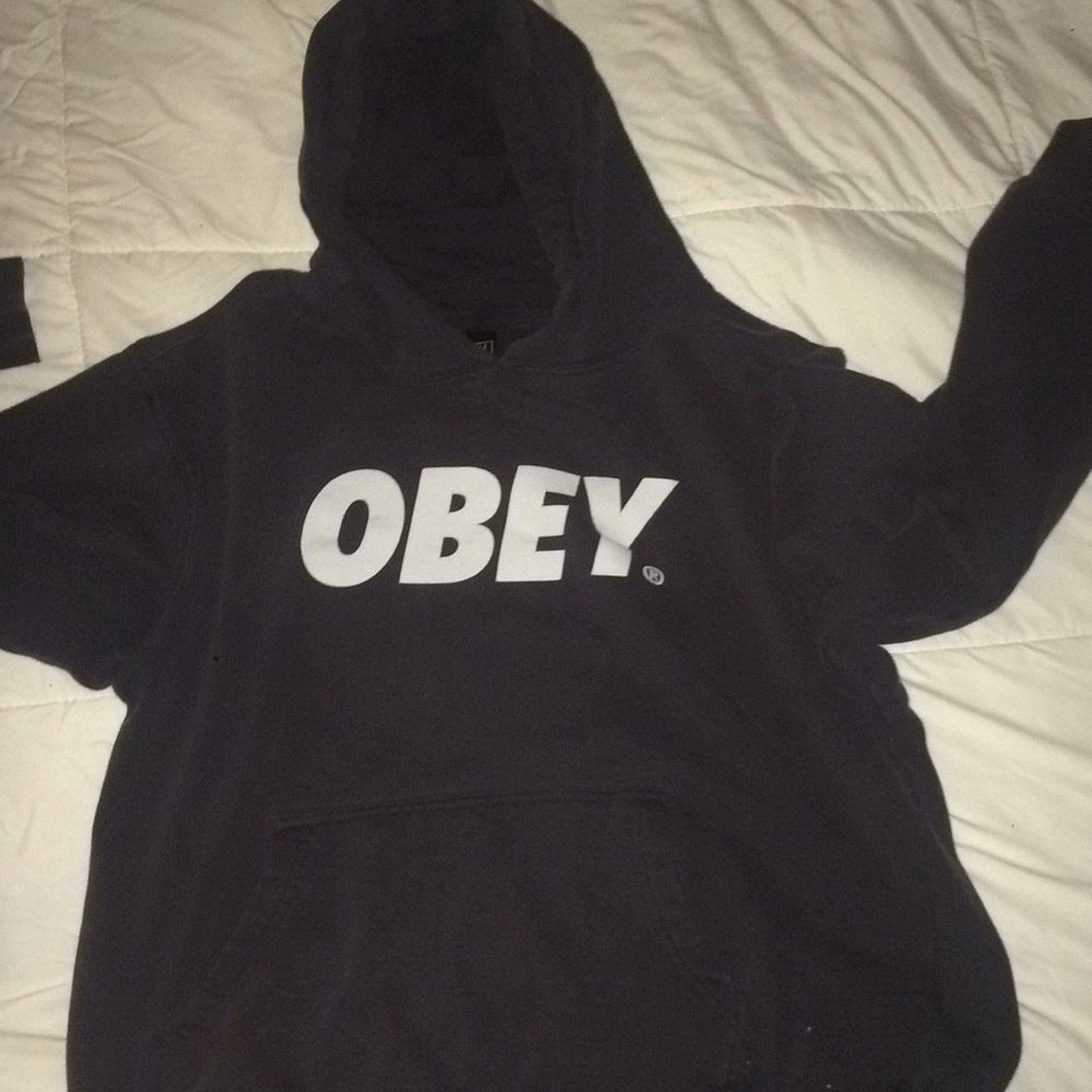 Obey Hoodie Women’s - Picture 1 of 2
